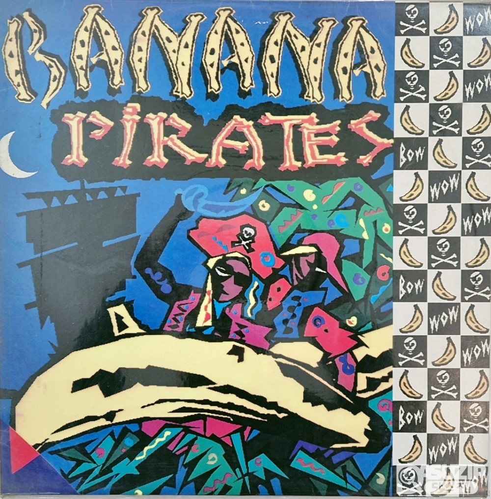 1992년에 발매된 Banana Pirates(바나나 파이레츠)의 싱글 앨범 'Bow Wow Wow