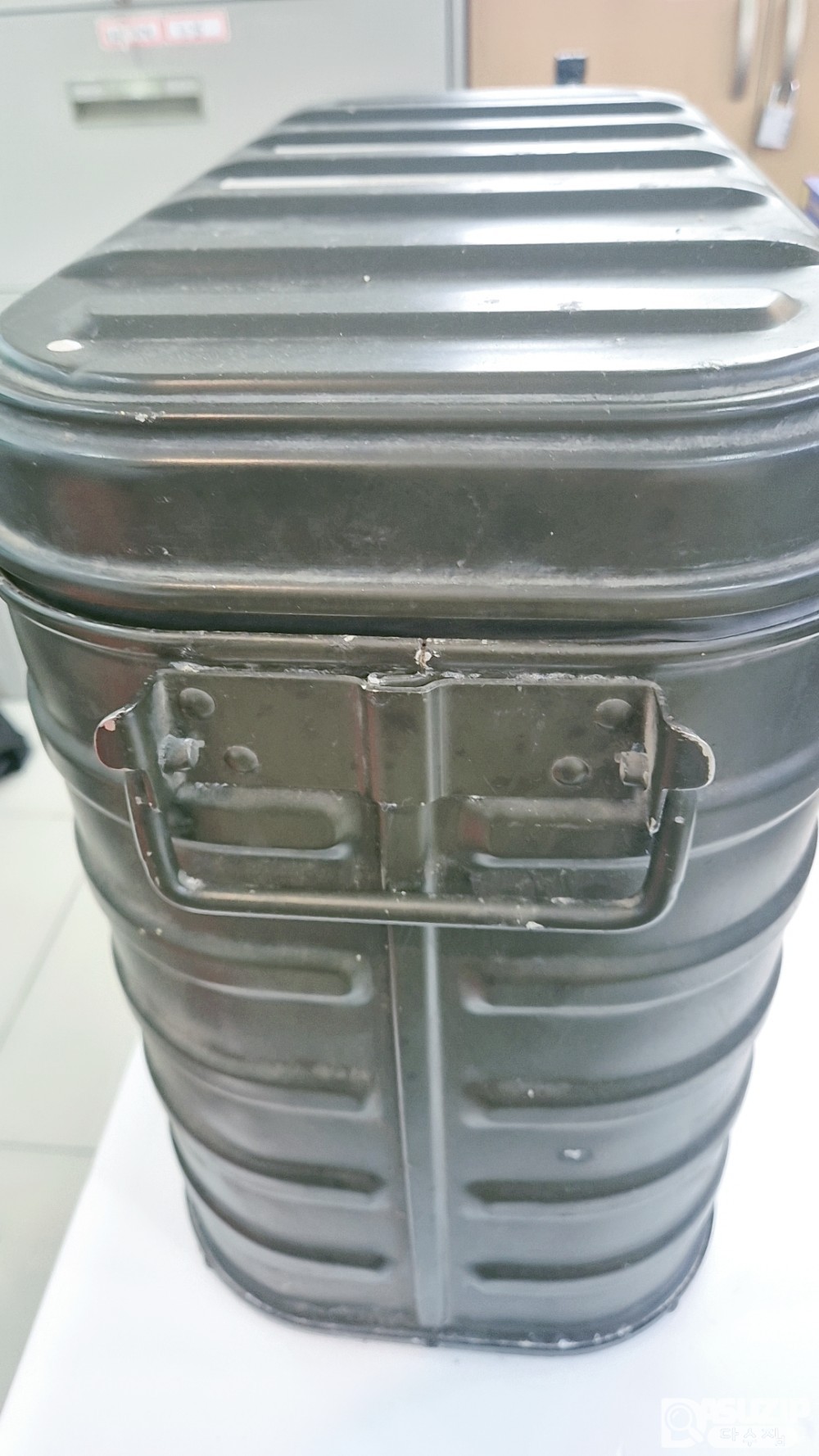 1950년대 생산되고 월남전에서 사용된 미군의 푸드컨테이너 (상태 A급)