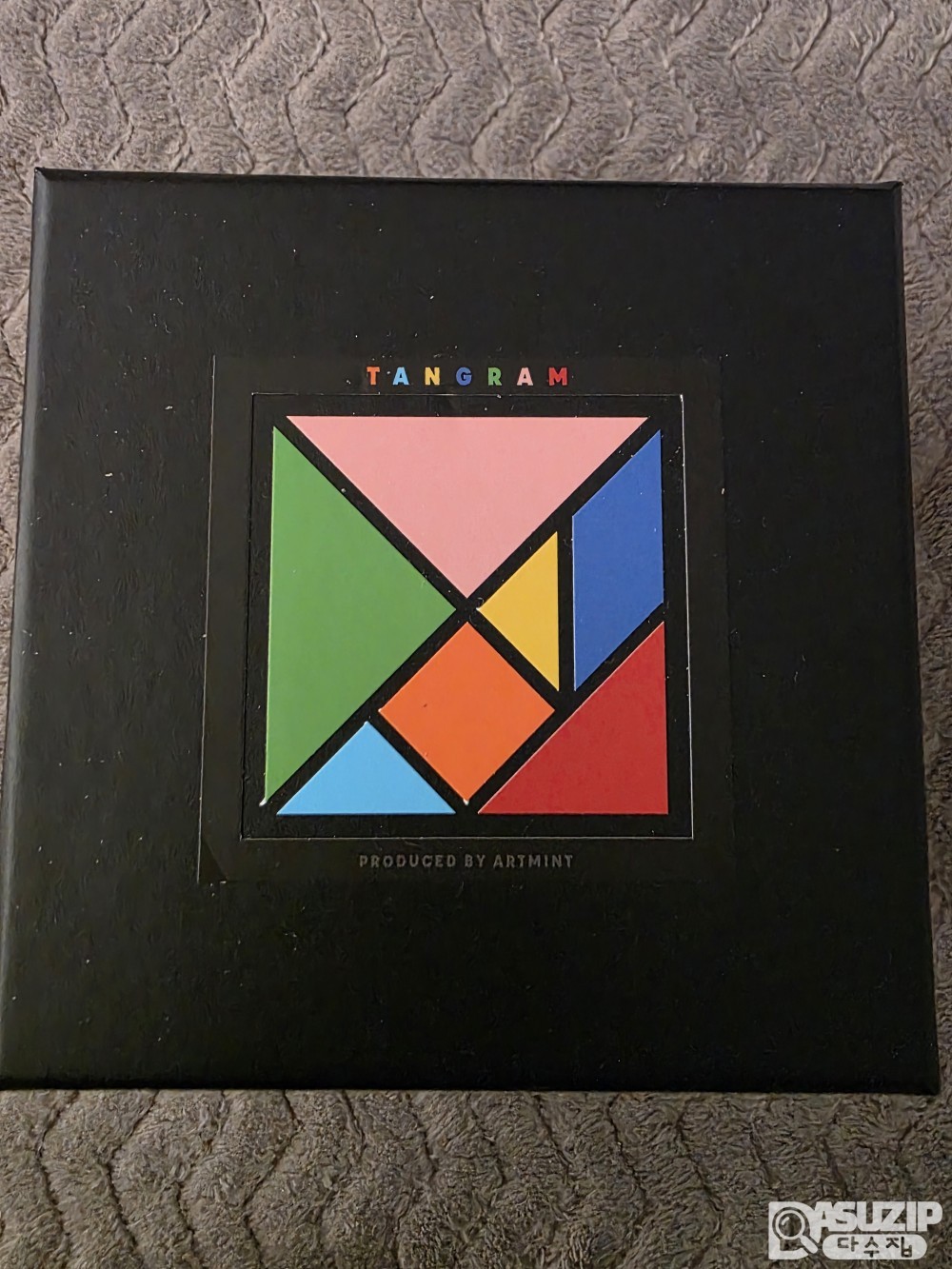 뉴질랜드 조폐국(New Zealand Mint)에서 발행한 스타워즈 다스 베이더 3온스 은화(2022년형)