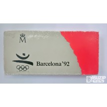 은화: 1992년 바르셀로나 올림픽 2종 프루프(유광, 무광) 각 27g 은함량 92.5%