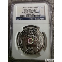 캐나다 왕립 조폐국에서 발행한 2013년형 15달러 '평화의 단풍' 15달러 프루프 70등급 퍼스트릴리즈. 전 세계적으로 8,888개만 발행된 한정판